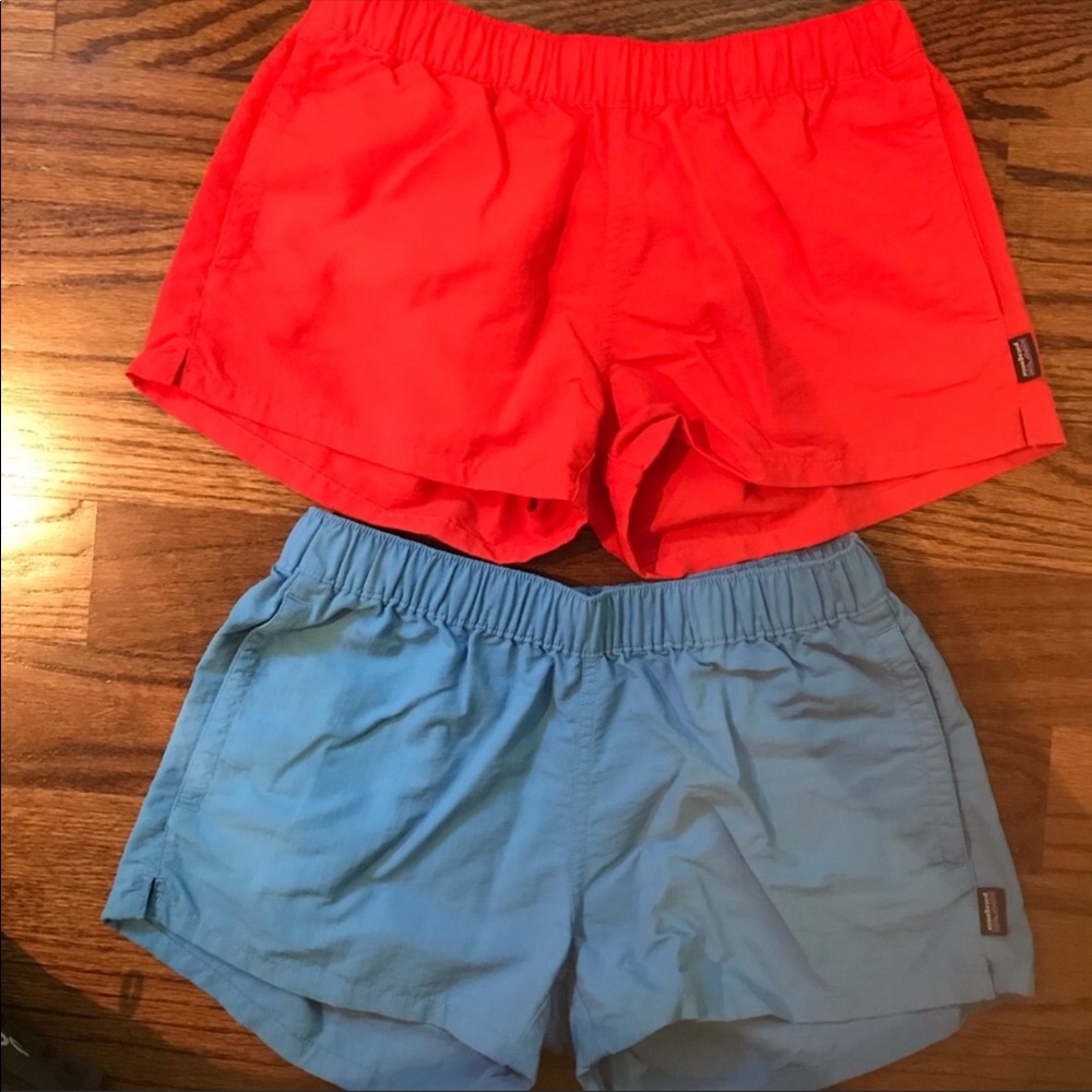 2 pair of Patagonia shorts like new.